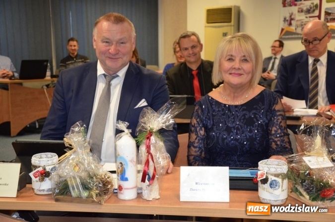 Zdjęcie w galerii na portalu naszwodzislaw.com: Powiat: Budżet na 2018 przyjęty wiadomości z regionu