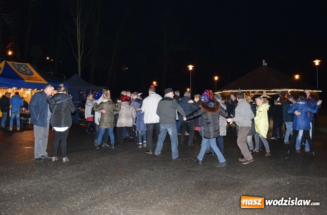 Zdjęcie w galerii na portalu naszwodzislaw.com: Zobacz, jak w Mszanie witali Nowy Rok  wiadomości z regionu