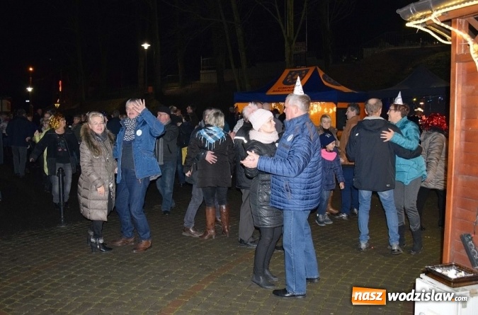 Zdjęcie w galerii na portalu naszwodzislaw.com: Zobacz, jak w Mszanie witali Nowy Rok  wiadomości z regionu