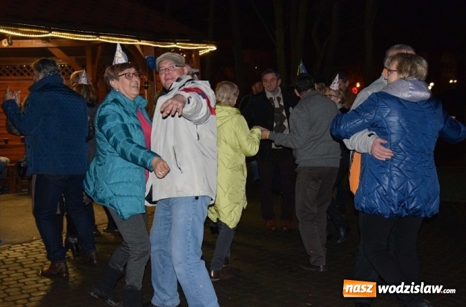 Zdjęcie w galerii na portalu naszwodzislaw.com: Zobacz, jak w Mszanie witali Nowy Rok  wiadomości z regionu