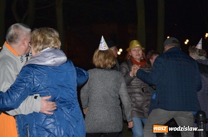 Zdjęcie w galerii na portalu naszwodzislaw.com: Zobacz, jak w Mszanie witali Nowy Rok  wiadomości z regionu