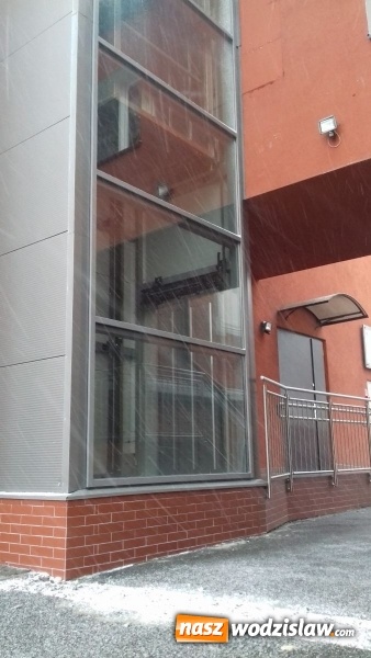Zdjęcie w galerii na portalu naszwodzislaw.com: Wodzisławski DPS ma nową windę wiadomości z regionu