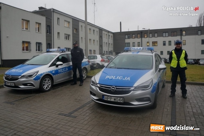 Zdjęcie w galerii na portalu naszwodzislaw.com: Sześć nowych radiowozów. Zasilą komendę w Wodzisławiu oraz komisariaty w Gorzycach i Rydułtowach  wiadomości z regionu