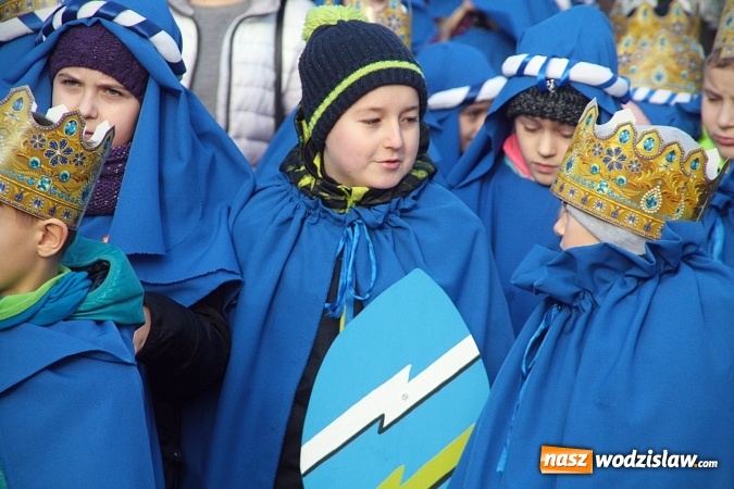 Zdjęcie w galerii na portalu naszwodzislaw.com: Orszak Trzech Króli po raz czwarty w Turzy Śląskiej. [ZDJĘCIA]  wiadomości z regionu