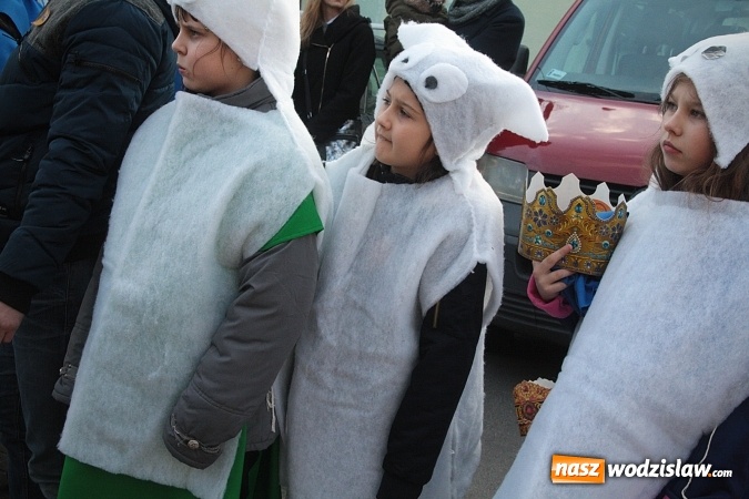 Zdjęcie w galerii na portalu naszwodzislaw.com: Orszak Trzech Króli po raz czwarty w Turzy Śląskiej. [ZDJĘCIA]  wiadomości z regionu
