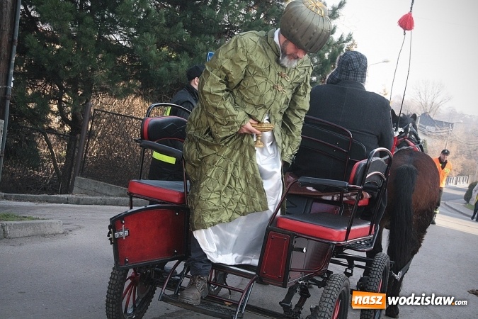 Zdjęcie w galerii na portalu naszwodzislaw.com: Orszak Trzech Króli po raz czwarty w Turzy Śląskiej. [ZDJĘCIA]  wiadomości z regionu