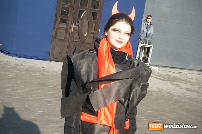 Zdjęcie w galerii na portalu naszwodzislaw.com: Orszak Trzech Króli po raz czwarty w Turzy Śląskiej. [ZDJĘCIA]  wiadomości z regionu