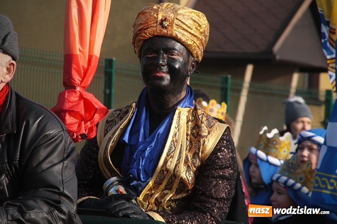 Zdjęcie w galerii na portalu naszwodzislaw.com: Orszak Trzech Króli po raz czwarty w Turzy Śląskiej. [ZDJĘCIA]  wiadomości z regionu
