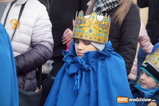 Zdjęcie w galerii na portalu naszwodzislaw.com: Orszak Trzech Króli po raz czwarty w Turzy Śląskiej. [ZDJĘCIA]  wiadomości z regionu
