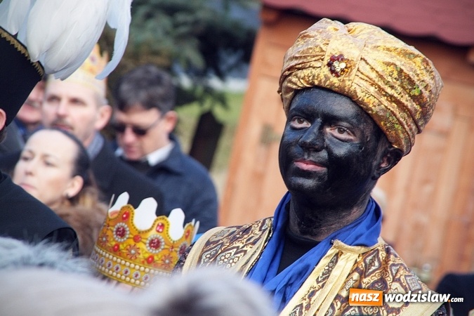 Zdjęcie w galerii na portalu naszwodzislaw.com: Orszak Trzech Króli po raz czwarty w Turzy Śląskiej. [ZDJĘCIA]  wiadomości z regionu