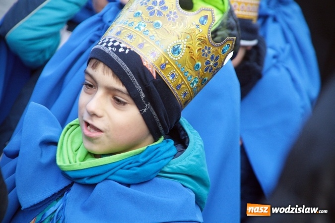 Zdjęcie w galerii na portalu naszwodzislaw.com: Orszak Trzech Króli po raz czwarty w Turzy Śląskiej. [ZDJĘCIA]  wiadomości z regionu