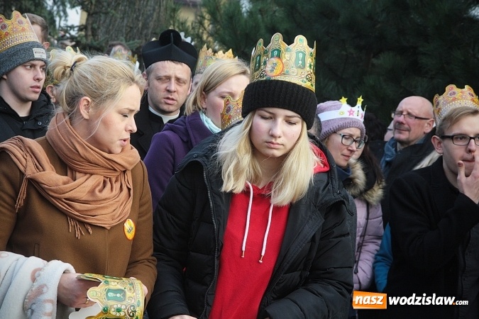 Zdjęcie w galerii na portalu naszwodzislaw.com: Orszak Trzech Króli po raz czwarty w Turzy Śląskiej. [ZDJĘCIA]  wiadomości z regionu