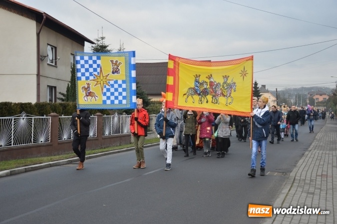 Zdjęcie w galerii na portalu naszwodzislaw.com: Barwny Orszak Trzech Króli w Bluszczowie  wiadomości z regionu
