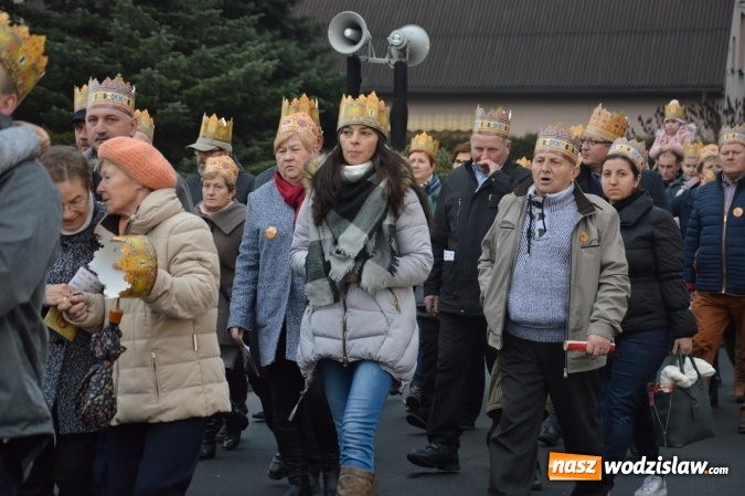 Zdjęcie w galerii na portalu naszwodzislaw.com: Barwny Orszak Trzech Króli w Bluszczowie  wiadomości z regionu