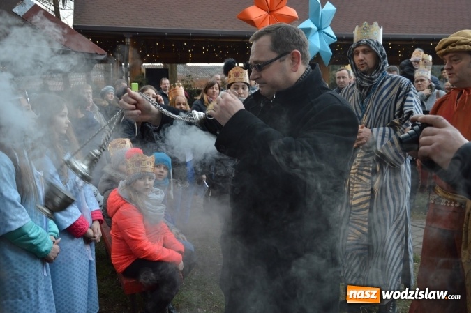 Zdjęcie w galerii na portalu naszwodzislaw.com: Barwny Orszak Trzech Króli w Bluszczowie  wiadomości z regionu
