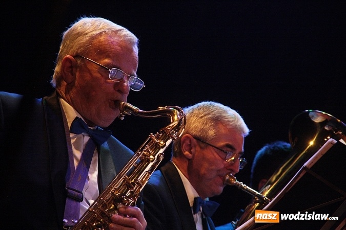 Zdjęcie w galerii na portalu naszwodzislaw.com: Pszów: Zagrali dla 3-letniego chłopca chorującego na ostrą białaczkę limfoblastyczną  wiadomości z regionu