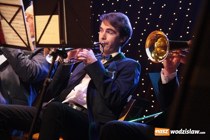 Zdjęcie w galerii na portalu naszwodzislaw.com: Pszów: Zagrali dla 3-letniego chłopca chorującego na ostrą białaczkę limfoblastyczną  wiadomości z regionu