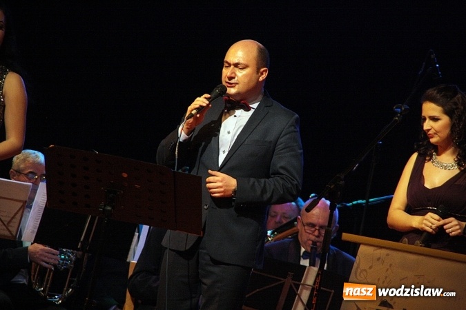 Zdjęcie w galerii na portalu naszwodzislaw.com: Pszów: Zagrali dla 3-letniego chłopca chorującego na ostrą białaczkę limfoblastyczną  wiadomości z regionu