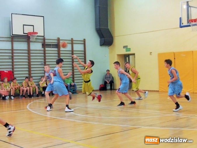 Zdjęcie w galerii na portalu naszwodzislaw.com: Mamy to! Wyjazdowe zwycięstwo koszykarzy MKS Wodzisław w Tychach wiadomości z regionu