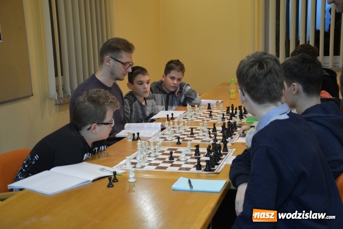 Zdjęcie w galerii na portalu naszwodzislaw.com: Wdrażanie zdrowego trybu życia przy aktywności umysłowej  wiadomości z regionu