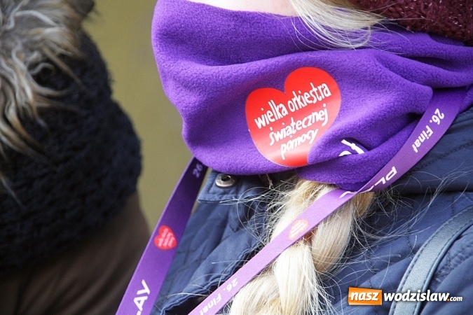 Zdjęcie w galerii na portalu naszwodzislaw.com: A Ty już się dorzuciłeś? Wielka Orkiestra Świątecznej Pomocy gra w Wodzisławiu  wiadomości z regionu