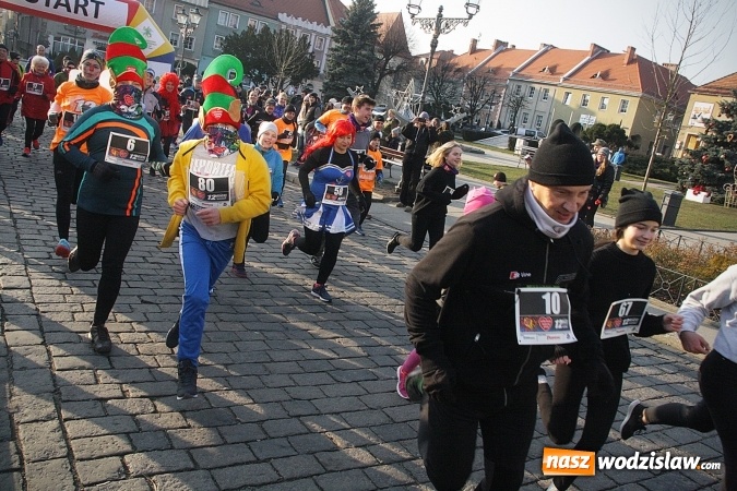Zdjęcie w galerii na portalu naszwodzislaw.com: WOŚP w Wodzisławiu. Za nami bieg Policz się z cukrzycą i ucz się pierwszej pomocy  wiadomości z regionu