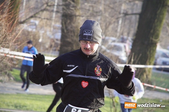 Zdjęcie w galerii na portalu naszwodzislaw.com: WOŚP w Wodzisławiu. Za nami bieg Policz się z cukrzycą i ucz się pierwszej pomocy  wiadomości z regionu