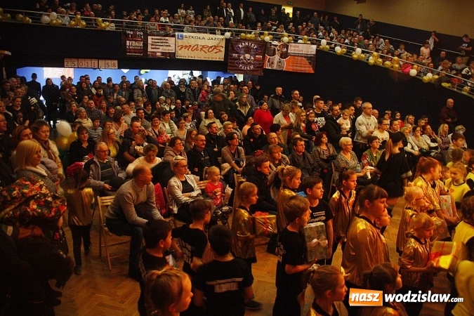 Zdjęcie w galerii na portalu naszwodzislaw.com: WOŚP w Pszowie. Pobito zeszłoroczny rekord, zebrano około 10 tys. złotych więcej!  wiadomości z regionu