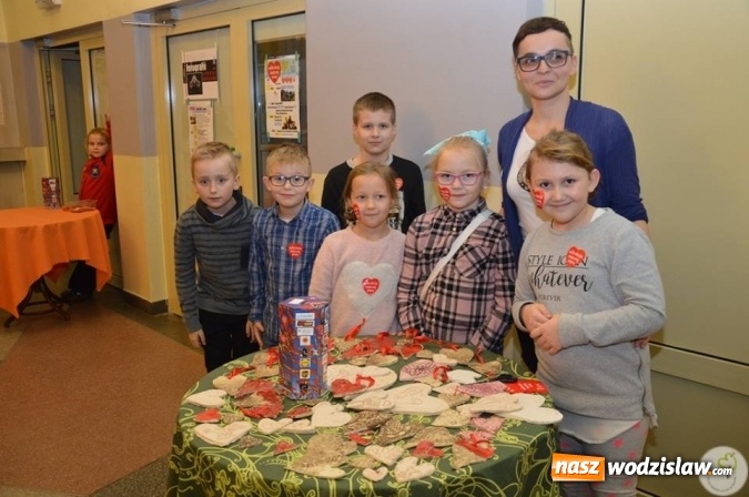 Zdjęcie w galerii na portalu naszwodzislaw.com: WOŚP. Rekordowy wynik w Radlinie   wiadomości z regionu