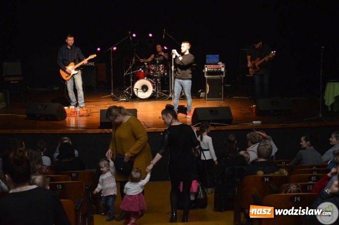 Zdjęcie w galerii na portalu naszwodzislaw.com: WOŚP. Rekordowy wynik w Radlinie   wiadomości z regionu