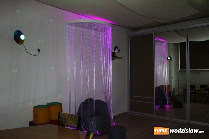 Zdjęcie w galerii na portalu naszwodzislaw.com: W Szkole Sportowej w Radlinie pojawiła się Sala Doświadczania Świata wiadomości z regionu