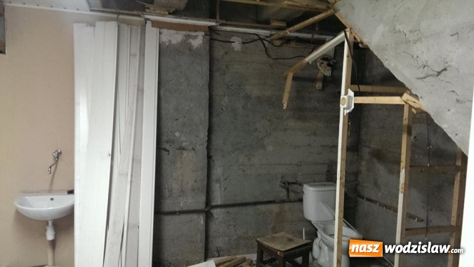 Zdjęcie w galerii na portalu naszwodzislaw.com: Trwa termomodernizacja budynku MOSiR. ZDJĘCIA   wiadomości z regionu