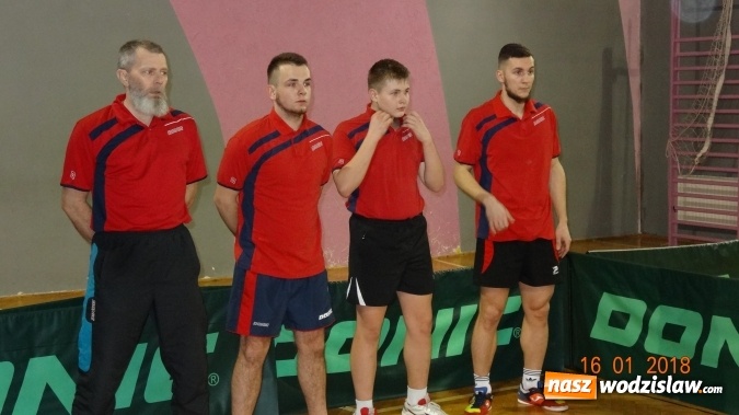 Zdjęcie w galerii na portalu naszwodzislaw.com: Mecz tenisa stołowego KRS TKKF Relaks – LKS Czarni I Gorzyce  wiadomości z regionu
