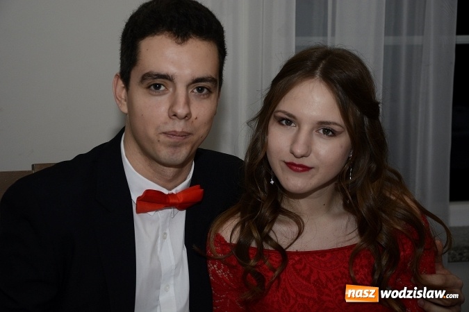Zdjęcie w galerii na portalu naszwodzislaw.com: Nietypowo bo w czwartek. Studniówka LO z Rydułtów trwa w najlepsze! ZDJĘCIA  wiadomości z regionu