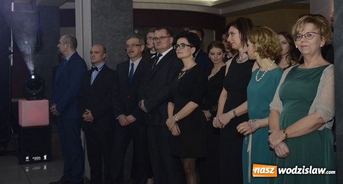 Zdjęcie w galerii na portalu naszwodzislaw.com: Nietypowo bo w czwartek. Studniówka LO z Rydułtów trwa w najlepsze! ZDJĘCIA  wiadomości z regionu