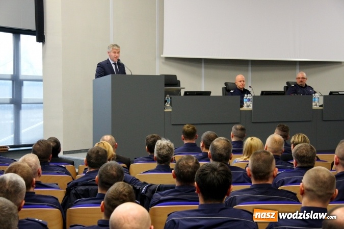 Zdjęcie w galerii na portalu naszwodzislaw.com: Śląscy policjanci podsumowali 2017 rok wiadomości z regionu