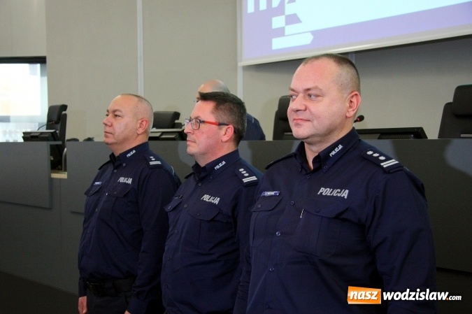 Zdjęcie w galerii na portalu naszwodzislaw.com: Śląscy policjanci podsumowali 2017 rok wiadomości z regionu