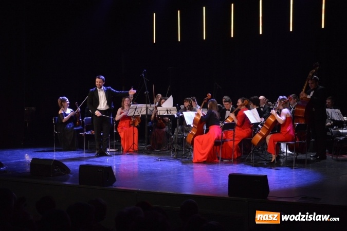 Zdjęcie w galerii na portalu naszwodzislaw.com: W Wodzisławskim Centrum Kultury odbył się Koncert Wiedeński  wiadomości z regionu