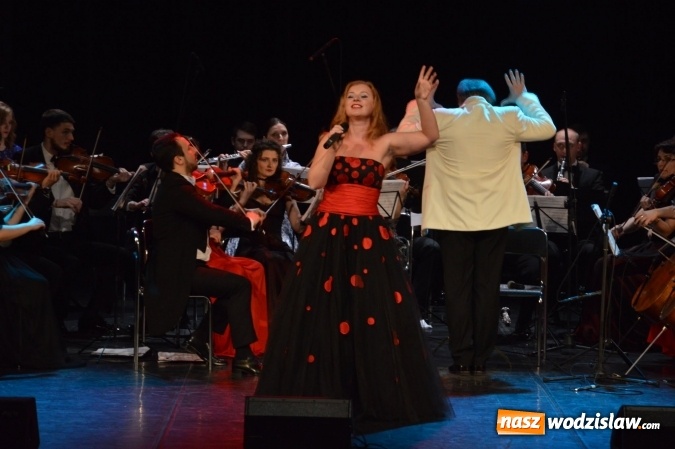 Zdjęcie w galerii na portalu naszwodzislaw.com: W Wodzisławskim Centrum Kultury odbył się Koncert Wiedeński  wiadomości z regionu