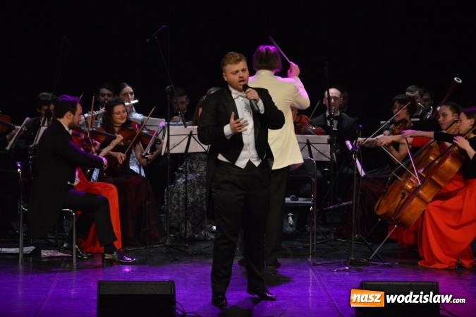 Zdjęcie w galerii na portalu naszwodzislaw.com: W Wodzisławskim Centrum Kultury odbył się Koncert Wiedeński  wiadomości z regionu