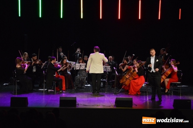 Zdjęcie w galerii na portalu naszwodzislaw.com: W Wodzisławskim Centrum Kultury odbył się Koncert Wiedeński  wiadomości z regionu
