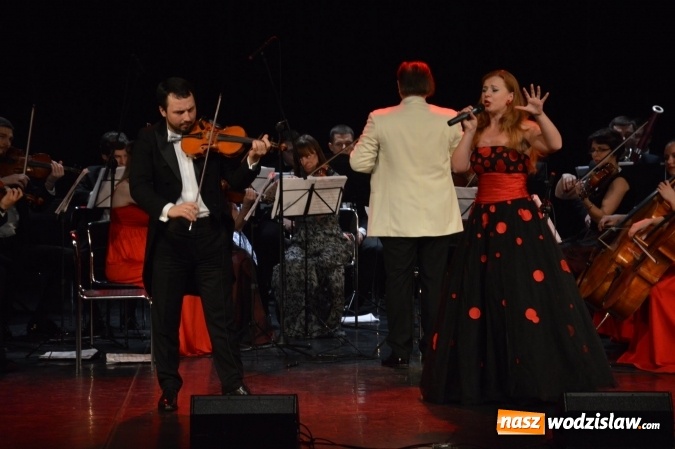 Zdjęcie w galerii na portalu naszwodzislaw.com: W Wodzisławskim Centrum Kultury odbył się Koncert Wiedeński  wiadomości z regionu