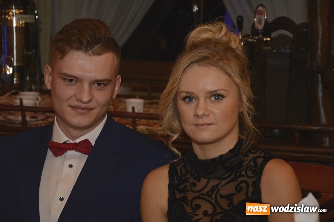 Zdjęcie w galerii na portalu naszwodzislaw.com: ZST na studniówce. FOTORELACJA  wiadomości z regionu