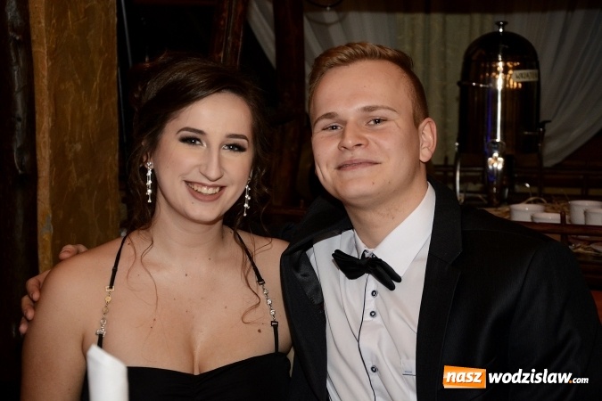 Zdjęcie w galerii na portalu naszwodzislaw.com: ZST na studniówce. FOTORELACJA  wiadomości z regionu