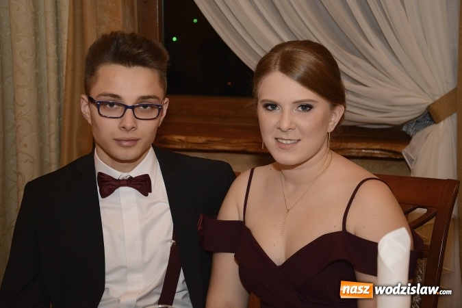 Zdjęcie w galerii na portalu naszwodzislaw.com: ZST na studniówce. FOTORELACJA  wiadomości z regionu