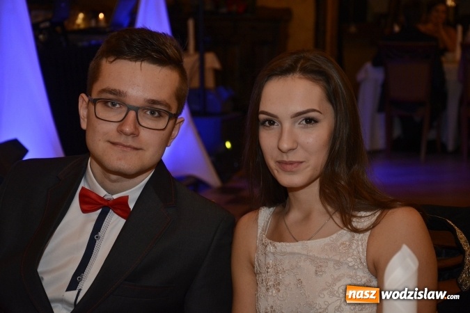 Zdjęcie w galerii na portalu naszwodzislaw.com: ZST na studniówce. FOTORELACJA  wiadomości z regionu