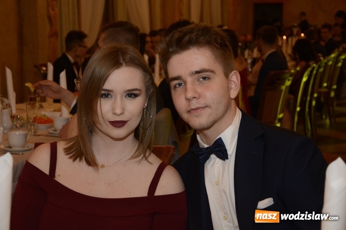 Zdjęcie w galerii na portalu naszwodzislaw.com: ZST na studniówce. FOTORELACJA  wiadomości z regionu