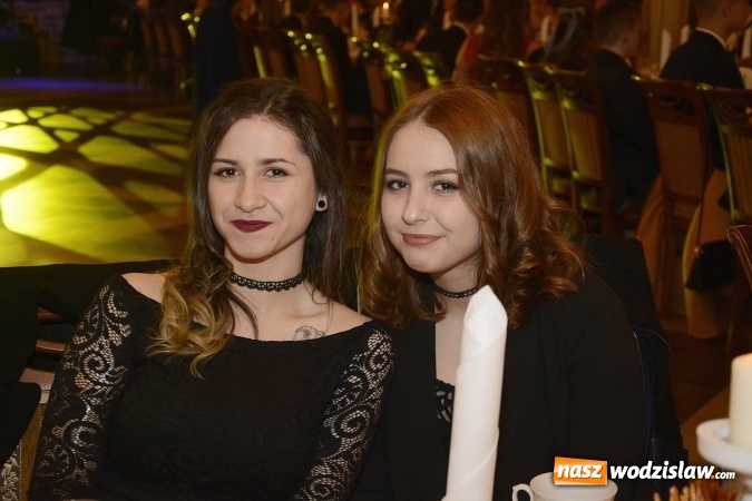 Zdjęcie w galerii na portalu naszwodzislaw.com: ZST na studniówce. FOTORELACJA  wiadomości z regionu