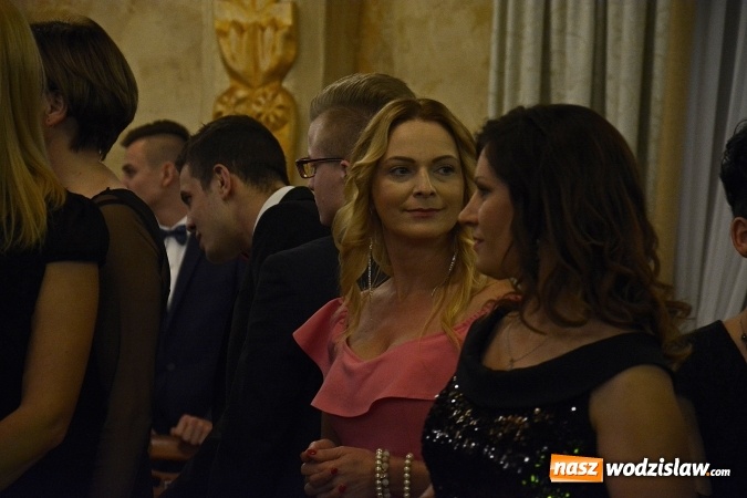 Zdjęcie w galerii na portalu naszwodzislaw.com: ZST na studniówce. FOTORELACJA  wiadomości z regionu