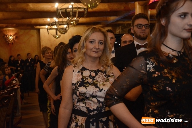 Zdjęcie w galerii na portalu naszwodzislaw.com: ZST na studniówce. FOTORELACJA  wiadomości z regionu